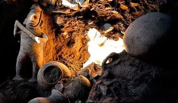 México: Hallan en una tumba una escultura de un chamán de 1.500 años de antigüedad