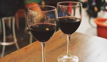 Un estudio concluye que el consumo moderado de alcohol protege las arterias