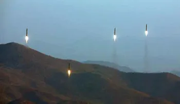 Lanzamiento de misiles de Corea del Norte fue práctica para atacar bases de EE.UU. en Japón, según medios estatales