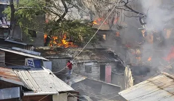 Fuego destruye cinco viviendas y un colmado en Santiago