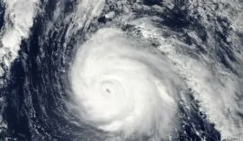 El huracán Joaquín recobra la categoría 4 rumbo a Bermudas