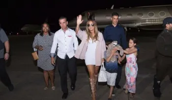 Jennifer López y Justin Bieber descansan antes de sus conciertos este sábado
