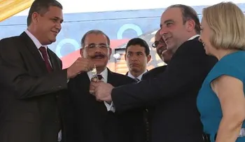 Presidente Medina inaugura 224 viviendas en Villa Tapia, Pimentel y Río San Juan  