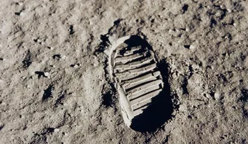 Fin a las dudas: ingenieros rusos indagarán si estadounidenses estuvieron en la Luna