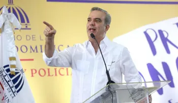 Presidente Luis Abinader: "Gobierno y la Policía enfrentarán la delincuencia en cualquier terreno"