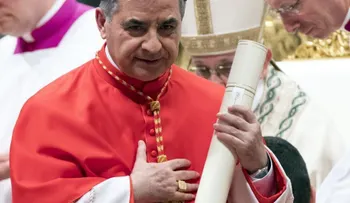 Cardenal Becciu pagó a una mujer 500,000 euros para supuesta red diplomática