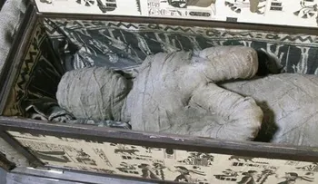 Un niño alemán encontró una 'momia egipcia' en el ático de su abuela