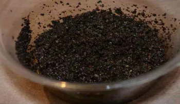 Mascarilla con yema de huevo y café 