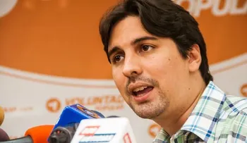 Guevara: Quien quiera cambio que firme por Venezuela