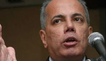 Liberan al opositor venezolano Manuel Rosales, preso hace más de un año