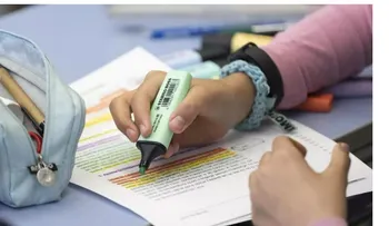 Expertos afirman que escribir a mano mejora la memoria y el aprendizaje