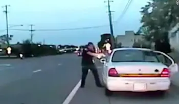 Revelan nuevo video de la muerte de Philando Castile: video policial muestra el apresurado tiroteo