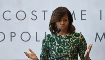 Michelle Obama tilda de "acción sin escrúpulos" el secuestro de niñas en Nigeria