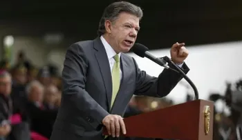 Presidente de Colombia propone fin de la reelección 