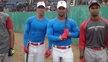 Prospectos cubanos en RD impresionan en show case