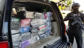 DNCD decomisa 144 paquetes presumiblemente cocaína en Puerto Multimodal Caucedo