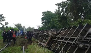 Se descarrila tren en México; 5 muertos y más de 30 heridos