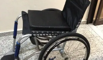 Apresan extranjero trató de transportar droga a NY en silla de ruedas