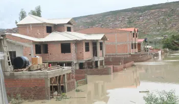 Se mantiene la emergencia por lluvias en Bolivia