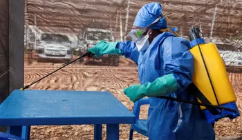 Mujer muere por sospecha de peste neumónica en Siberia: cinco hospitales en cuarentena y 200 contactos bajo vigilancia