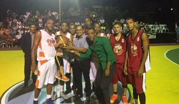 Continúa con éxito V Torneo de Baloncesto Presuperior de Olimpo