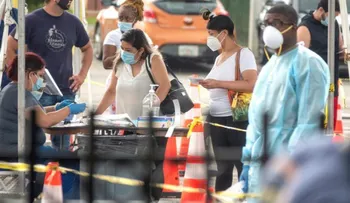 EEUU rebasa los cuatro millones de casos de coronavirus con nuevos récord en varios estados