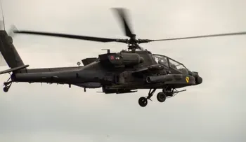 El Ejército de EE. UU. suspende todos los vuelos de helicópteros Apache tras accidente mortal en Texas
