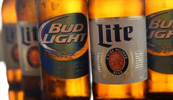 Molson Coors paga 12.000 mdd por tres grandes marcas de cerveza en EE.UU.