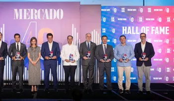 Revista Mercado reconoce destacadas personalidades del país