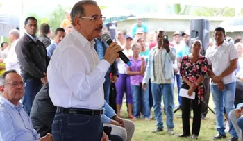Danilo Medina dice convertirá pobres en clase media y el campo un atractivo para nuevas generaciones