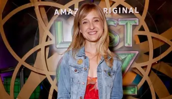 Arrestan a Allison Mack, de "Smallville", en caso de presunto tráfico sexual