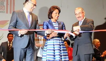 Inauguran la Feria del Libro 2015