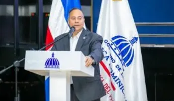 Abinader resalta reducción de la pobreza y crecimiento económico en conferencia gubernamental