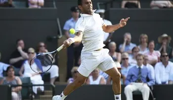 Víctor Estrella cae en Wimbledon, pero se ganó 74 mil dólares