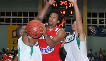 Leones ganan y provocan triple empate en Circuito Sur