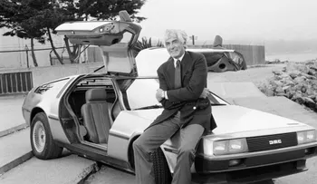 El ascenso y la caída de John DeLorean: del creador del auto de 'Volver al futuro' a la detención por narcotráfico