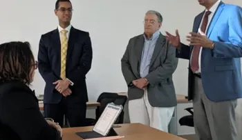 Rector UFHEC presenta maestría y resalta calidad egresados de esa academia