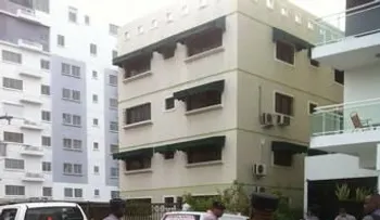 Causa consternación asesinado de esposa del diácono Alejandro Acosta; motorista que la mató era perseguido por asalto 