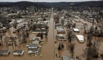 Más inundaciones se esperan en EE.UU. mientras crecidas avanzan hacia el sur