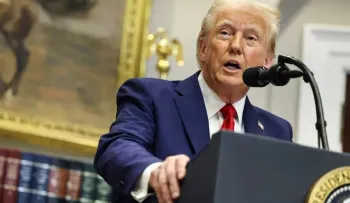 Trump apelará fallo sobre demanda de medios vetados en la Casa Blanca