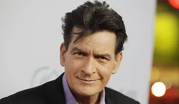 El actor Charlie Sheen revela que tiene VIH