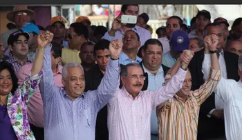 Juventud con Danilo participa en proclamación del senador José María Sosa