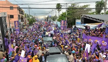 Danilo llama al PLD a no fraccionar y votar temprano