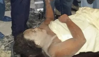 Rescatan mujer duro 12 horas atrapada en medio de dos paredes en Santiago