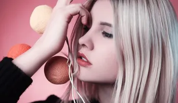 Anota estos excelentes trucos para combatir el cabello graso