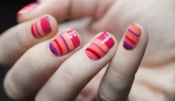 ¡Atención mujeres! Usa estos 8 colores trendy para tus uñas