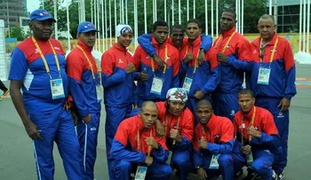 RD triunfa en béisbol; cae en balonmano