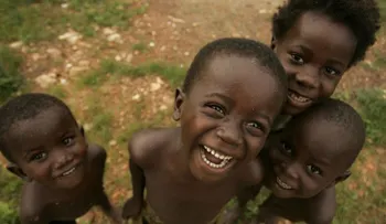 Las respuestas de las niñas de Burkina Faso le harán un nudo en la garganta