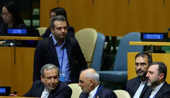 Irán propone reabrir el estrecho de Ormuz en siete días si EE.UU. levanta el bloqueo y las sanciones