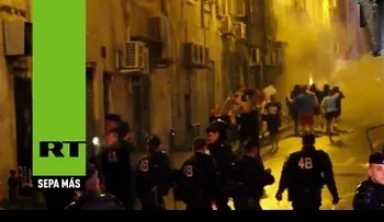 Aficionados ingleses y rusos protagonizan una pelea en Marsella